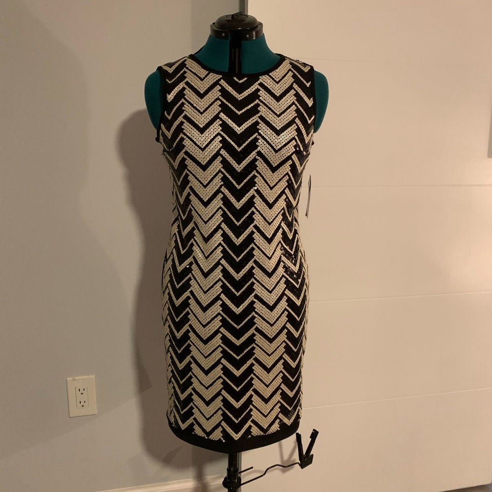 SD Collection Black and White Sheath Cocktail Dress